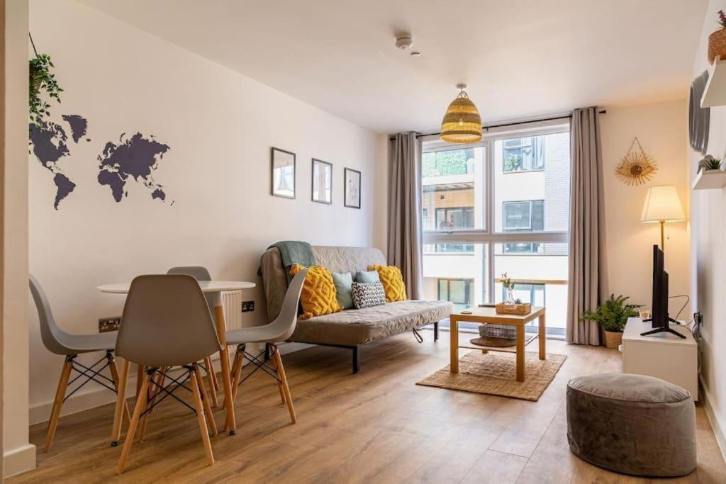 Natural Light City Center Pad Birmingam Exterior foto