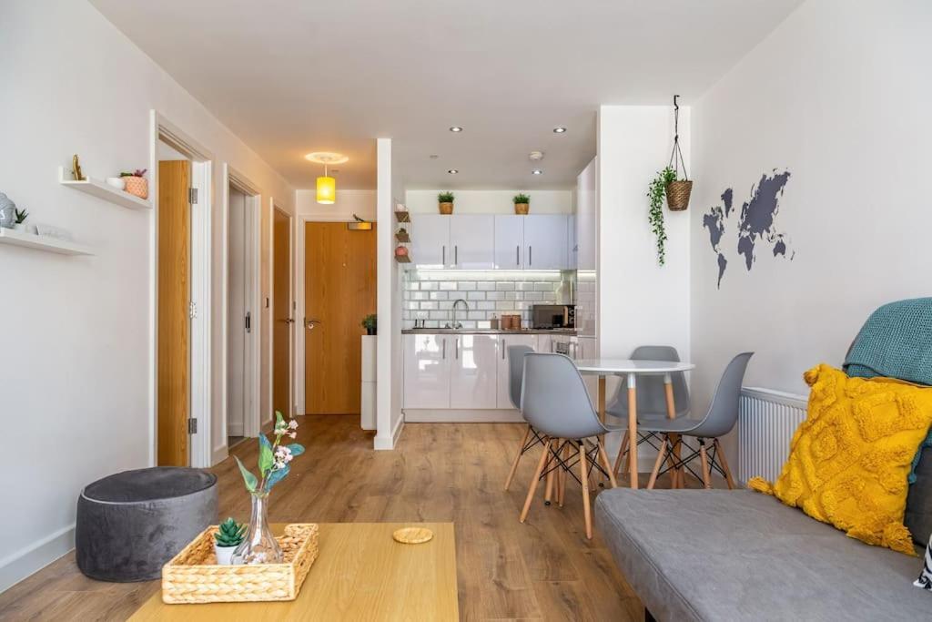 Natural Light City Center Pad Birmingam Exterior foto